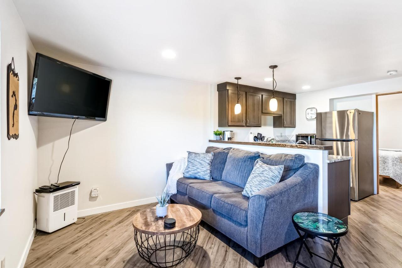 Driftwood Waterfront Gem Apartment Сандпойнт Екстериор снимка